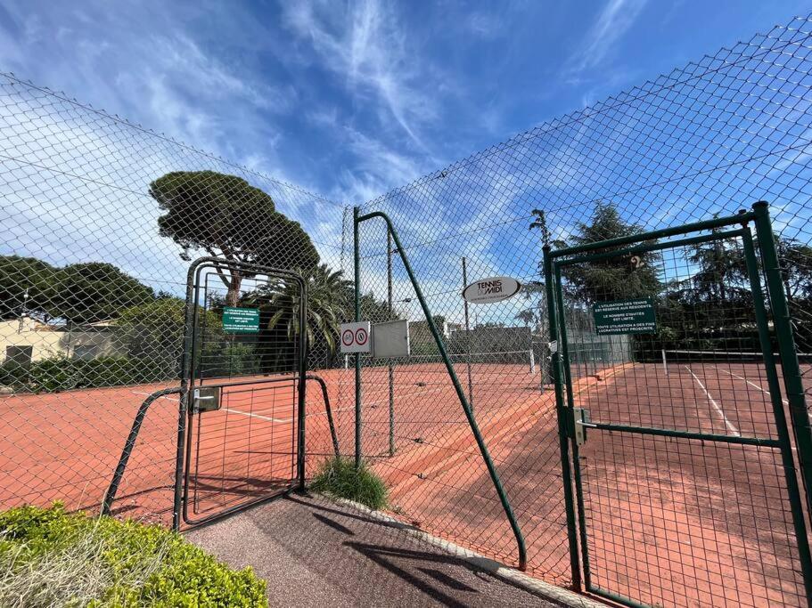 Appartamento 4 Personnes Mer, Piscine, Parking, Tennis, Wifi Antibes