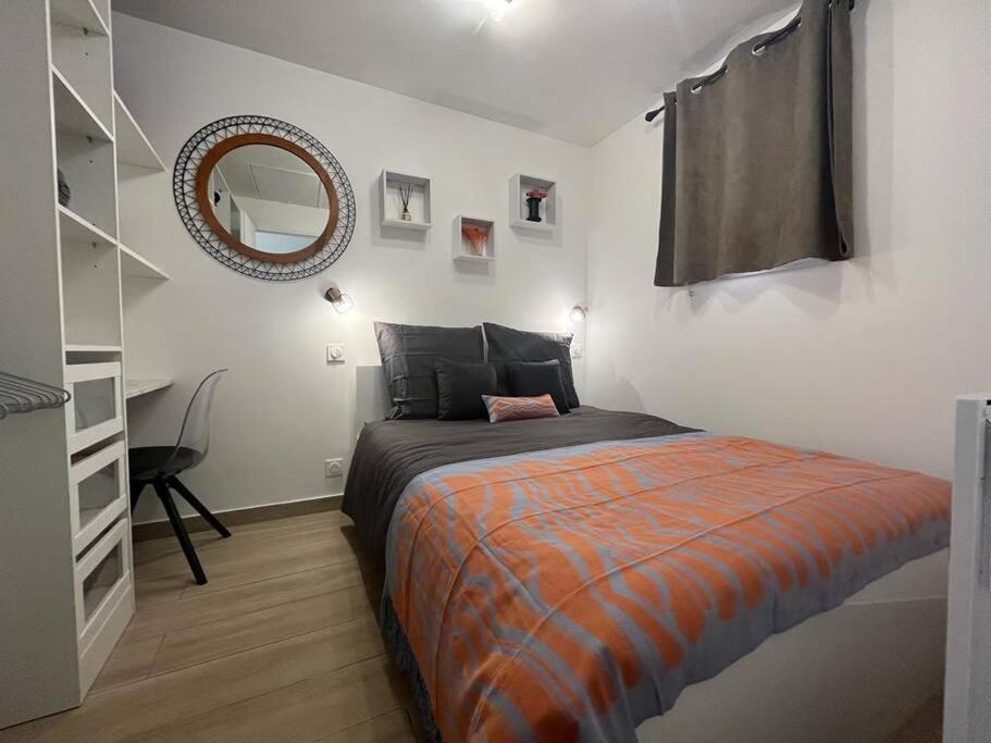 Appartement 4 Personnes Mer, Piscine, Parking, Tennis, Wifi Antibes